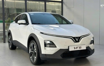 VinFast Điều Chỉnh Giá Bán Một Số Dòng Xe Điện, Nâng Cấp Trang Bị