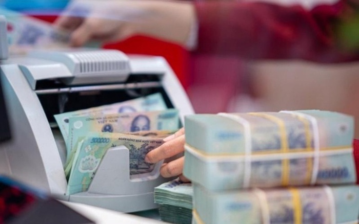 CIMB và Public Bank Việt Nam Điều Chỉnh Lãi Suất Tiết Kiệm: Ảnh Hưởng Đến Người Gửi