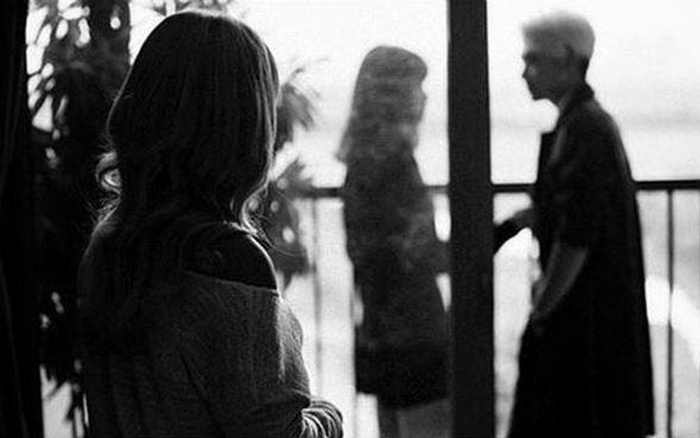 Sau 9 năm yêu và 3 tháng kết hôn, người vợ đối mặt với sự phản bội đau lòng