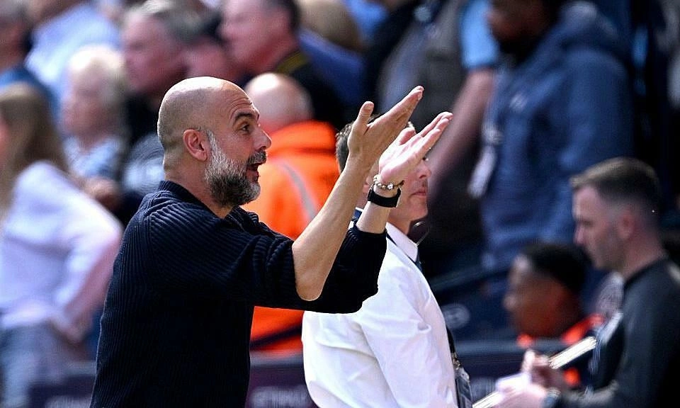 Guardiola ngầm chỉ trích Man Utd sau trận đấu