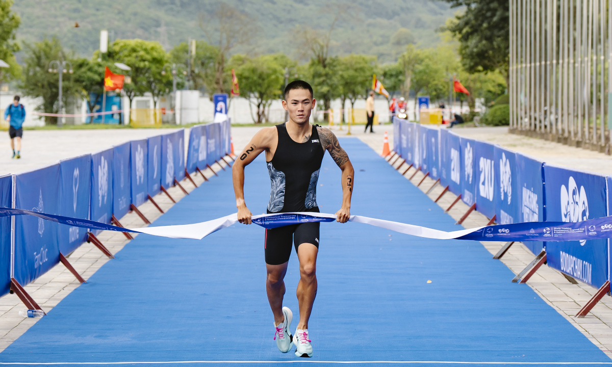 Lâm Quang Nhật: Vận Động Viên Triathlon Xuất Sắc Phá Kỷ Lục Quốc Gia 3 Năm Liên Tiếp