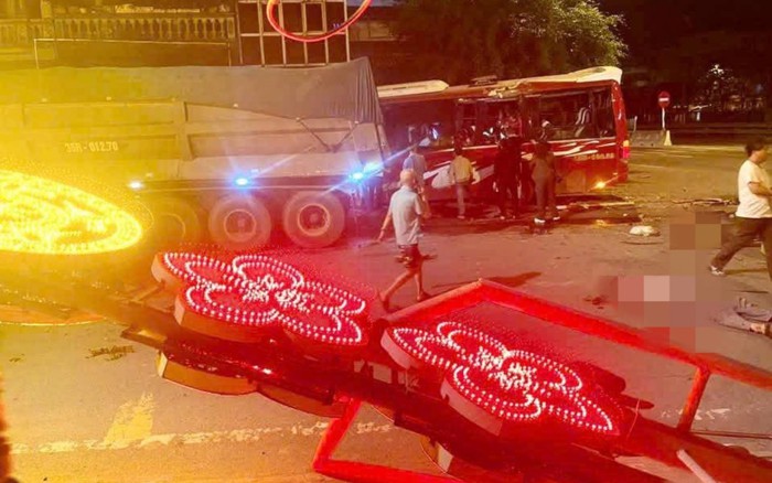 Tai nạn giao thông kinh hoàng: Xe đầu kéo tránh xe đạp gây thương vong cho 21 người