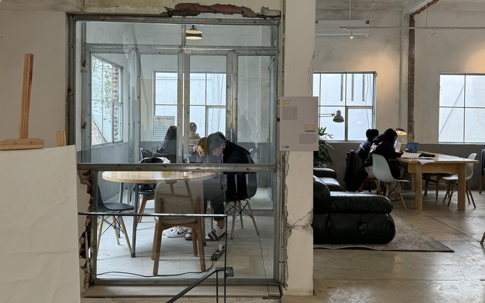 Chung Workspace: Điểm đến mới thu hút giới trẻ Hà Nội với mô hình tính phí theo giờ và đồ uống miễn phí