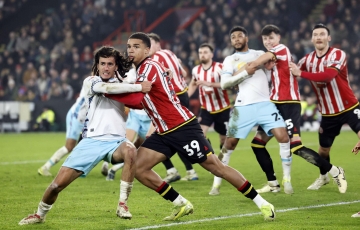 Burnley và Sheffield United đối đầu trong trận cầu quyết định thăng hạng