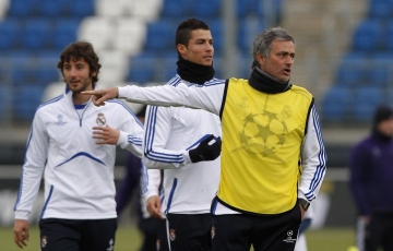 Mourinho tái ngộ Ronaldo: Cơ hội dẫn dắt ĐT Bồ Đào Nha lần thứ hai
