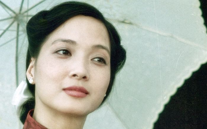 NSND Lê Khanh: Biểu tượng nhan sắc và sự nghiệp lẫy lừng, hạnh phúc viên mãn ở tuổi 62