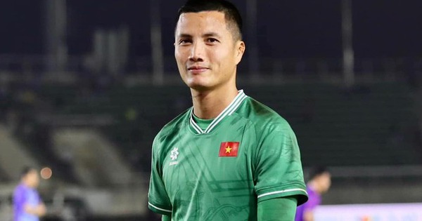 Chấn thương khiến thủ môn xuất sắc AFF Cup nhường chỗ cho cựu sao U23 Việt Nam