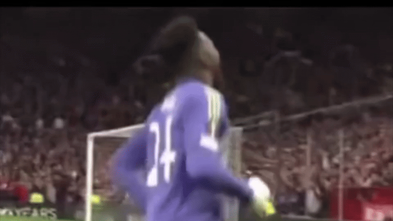 Onana Khiêu Khích Khán Giả Lyon Sau Trận Đấu