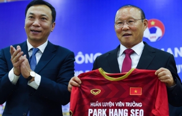 Chủ tịch LĐBĐ Việt Nam gửi lời chúc mừng KFA và HLV Park Hang-seo