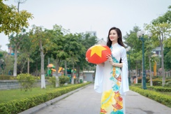 Nguyễn Thị Huyền: Hoa hậu Yoga truyền cảm hứng tại trường IVS đặc biệt