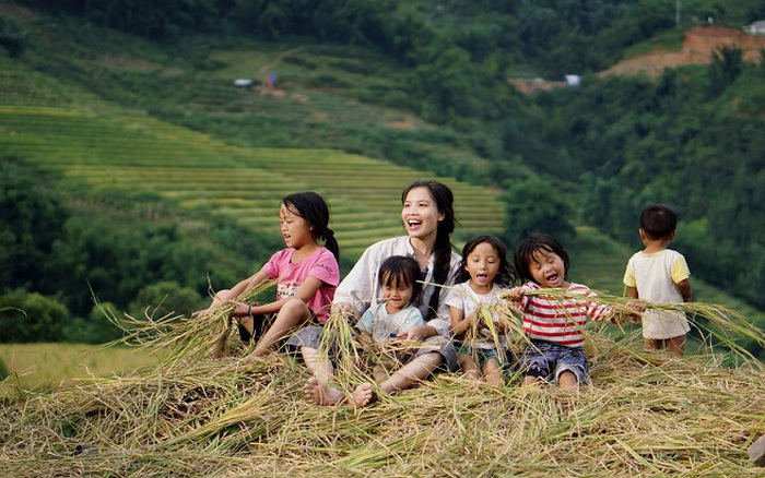 Giới trẻ tìm về quê hương: Xu hướng sống chậm và thực tế khắc nghiệt