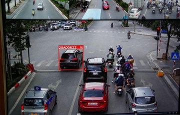 Hệ thống camera tại Hà Nội ghi nhận gần 600 ô tô vi phạm giao thông trong tháng 3/2025