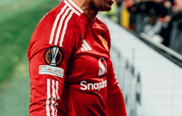 Casemiro: Từ Người Bị Nghi Ngờ Đến Ngôi Sao Sáng Tại Old Trafford