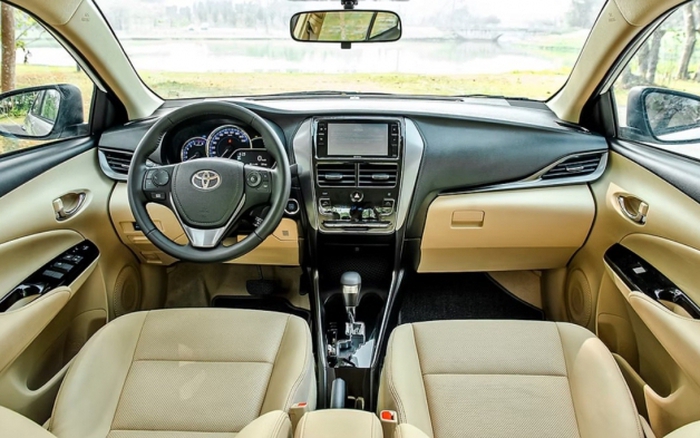 Toyota Vios Giảm Giá Sốc, Cạnh Tranh Mạnh Mẽ Với Hyundai Accent và Honda City