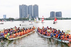 TP.HCM Kỷ Niệm 50 Năm Thống Nhất Đất Nước Với Chuỗi Hoạt Động Văn Hóa - Thể Thao Đặc Sắc