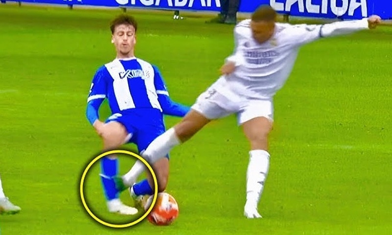 Mbappe Nhận Án Treo Giò Một Trận Vì Hành Vi Thiếu Kiểm Soát