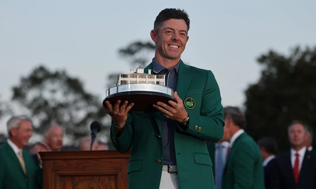 Tiger Woods Gửi Lời Chúc Mừng Đến Rory McIlroy