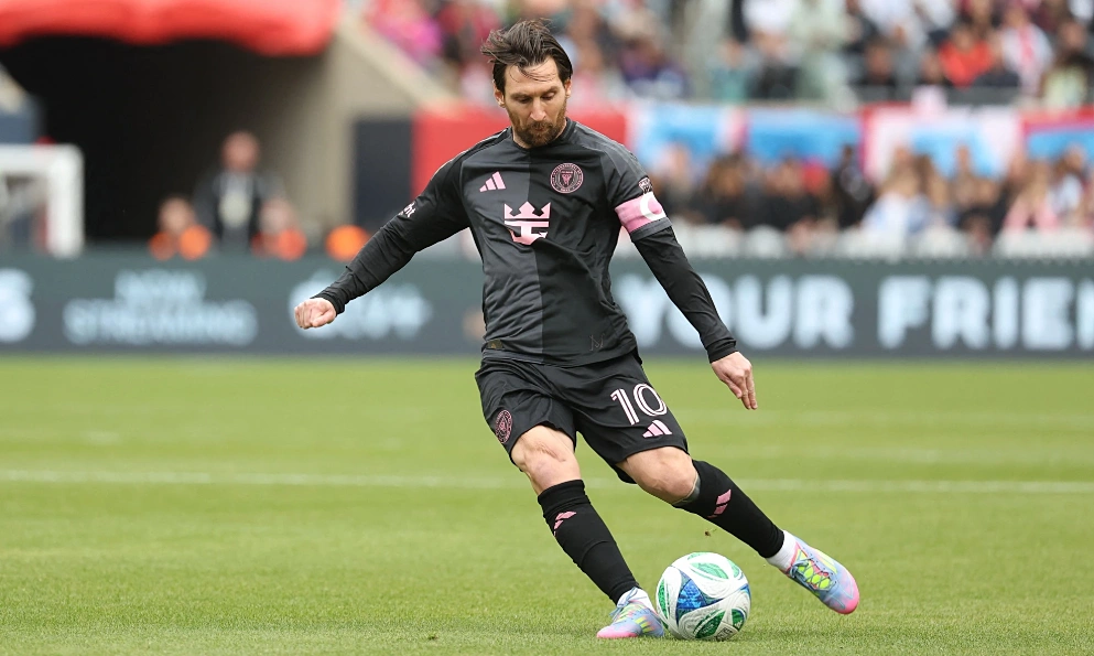 Messi Bỏ Lỡ Hai Cú Đá Phạt Trúng Xà Ngang, Inter Miami Hòa Trận